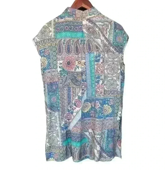 NWT Paisley tunic - Picture 3 of 8